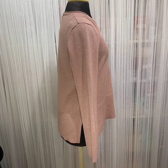 NWT Cable & Gauge Women's Medium V Neck Sweater Metallic Petal Pink Powder Pink - Picture 5 of 15